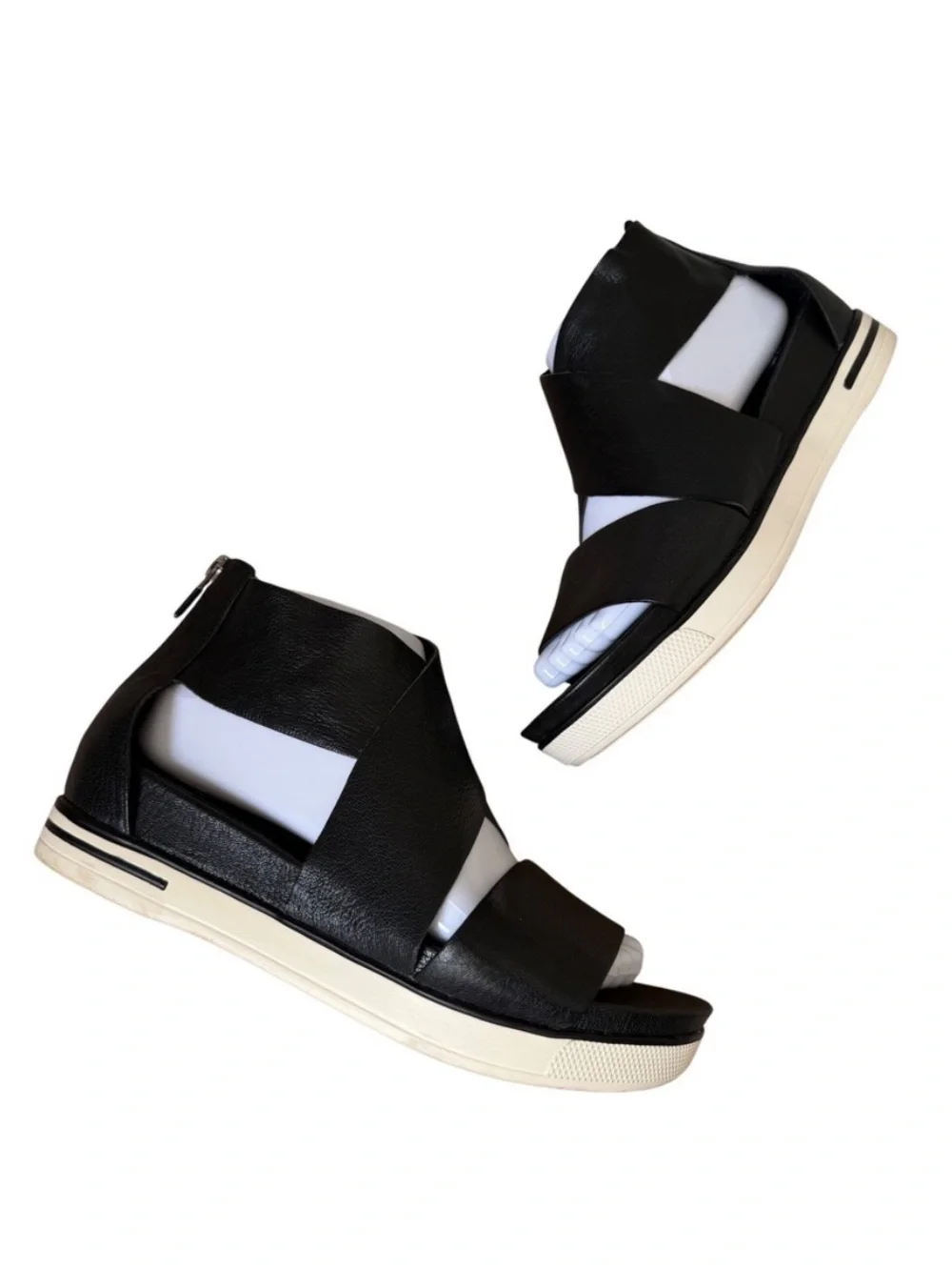 Eileen Fisher Sport Platform Sandal 8 (fits like an 8.5)